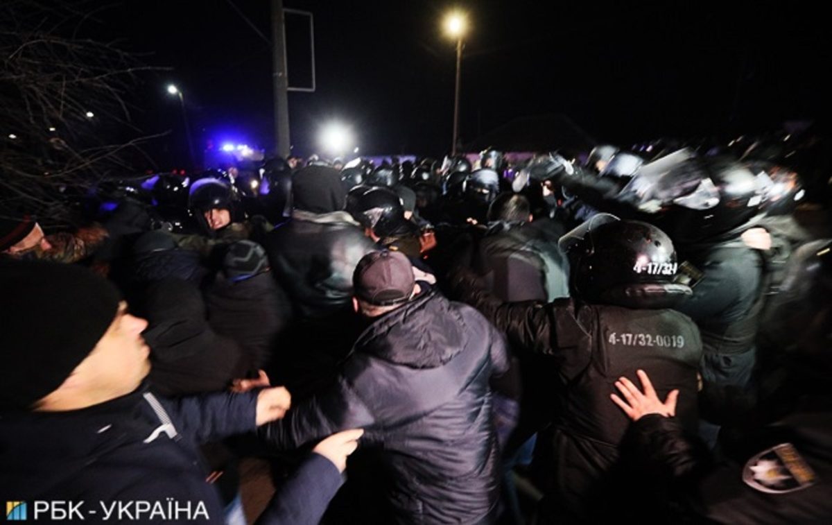 «Народный гнев» в Новых Санджарах: Выгодополучатель очевиден