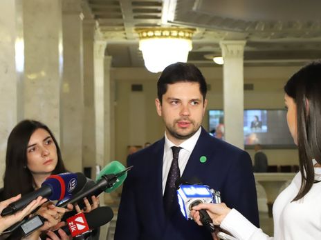 Еще один "Слуга народа" сделал странное заявление про подачу воды в Крым - У Зеленского отреагировали