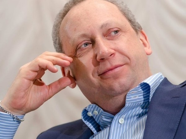 Слава Рабинович: не волнуйтесь, это же просто грипп. Как и «хлопок» в Магнитогорске