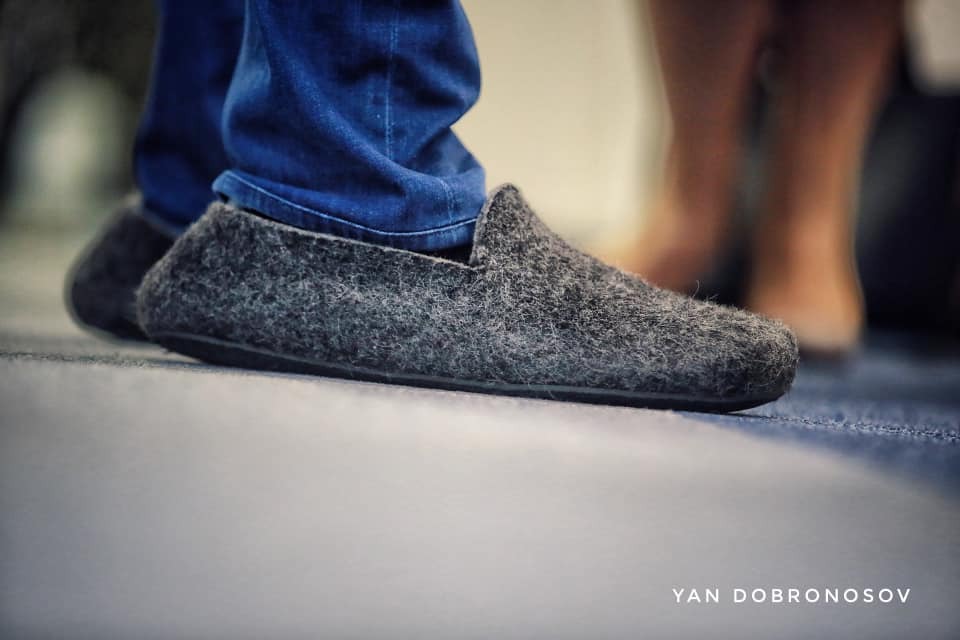 "Спасибо, что не лапти!" Нардепа от ОПЗЖ заметили в Раде в необычной обуви