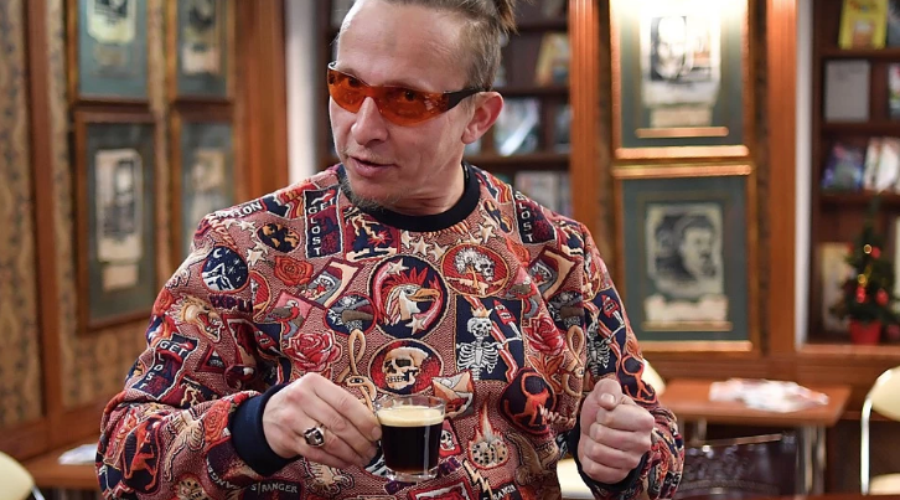 Охлобыстин призвал россиян не мешать Путину строить Империю