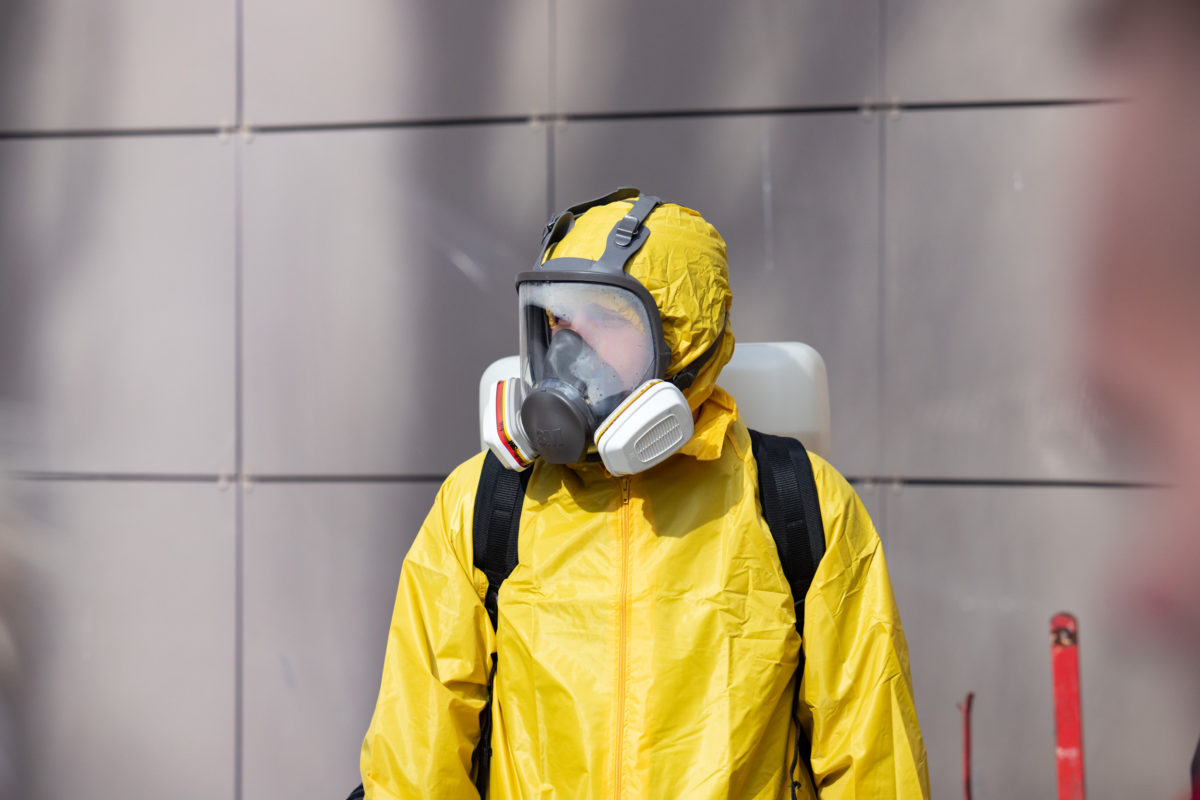 Кабмин продлил карантин и ввел режим ЧС по всей Украине: Что это значит