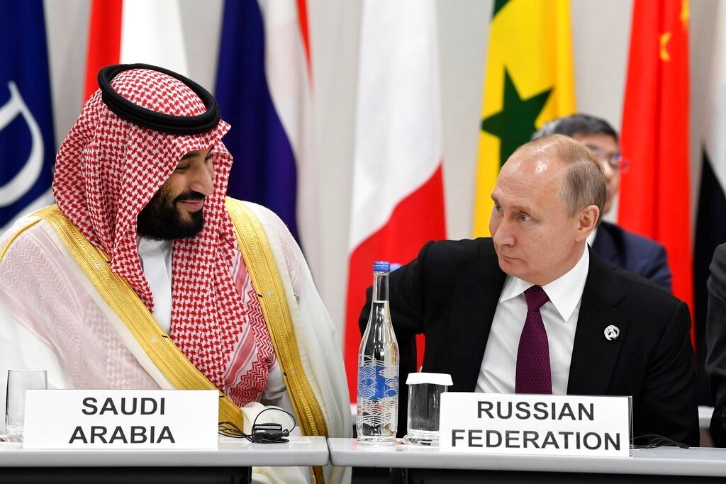 Путин возмутил Саудовскую Аравию, обвинив ее в попытке "избавиться от конкурентов" развалом сделки с ОПЕК+