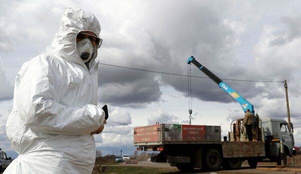 Россия уже загибается от эпидемии коронавируса а путинская ОПГ продолжает воровать... (Слава Рабинович)