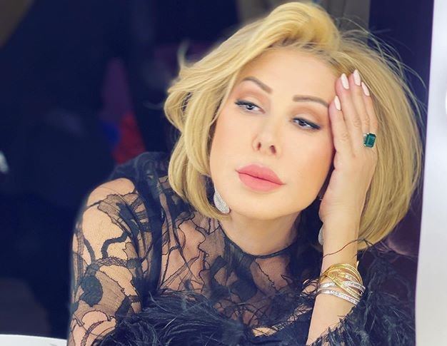 «Стыдно!»: Успенскую в вышиванке разнесли в Сети из-за нового способа заработка