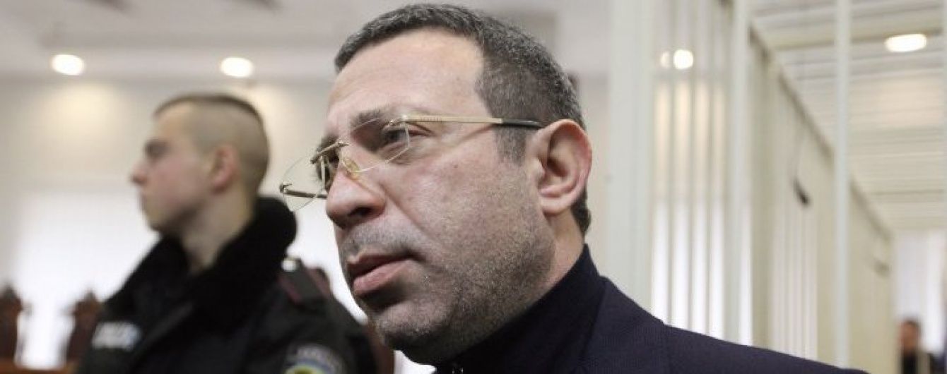 Зеленский сам уйдет с должности президента – Корбан