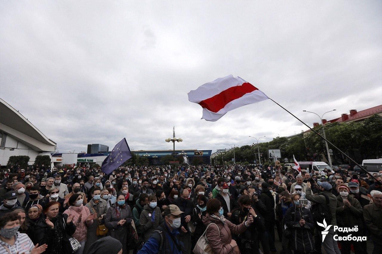 По всей Беларуси вспыхнули протесты из-за задержания блогера. Фото и видео