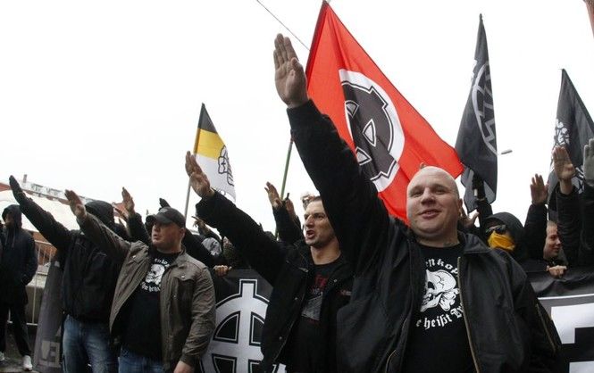 На России тренируют боевиков-неонацистов для дестабилизации ЕС