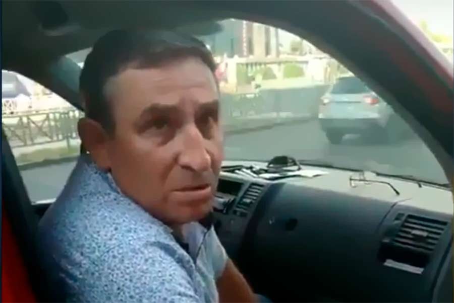 “Они прийдут – тебя yбьют, машину заберут, жену изнасилуют!” – луганчанин “вaтникy” про “русский мир”