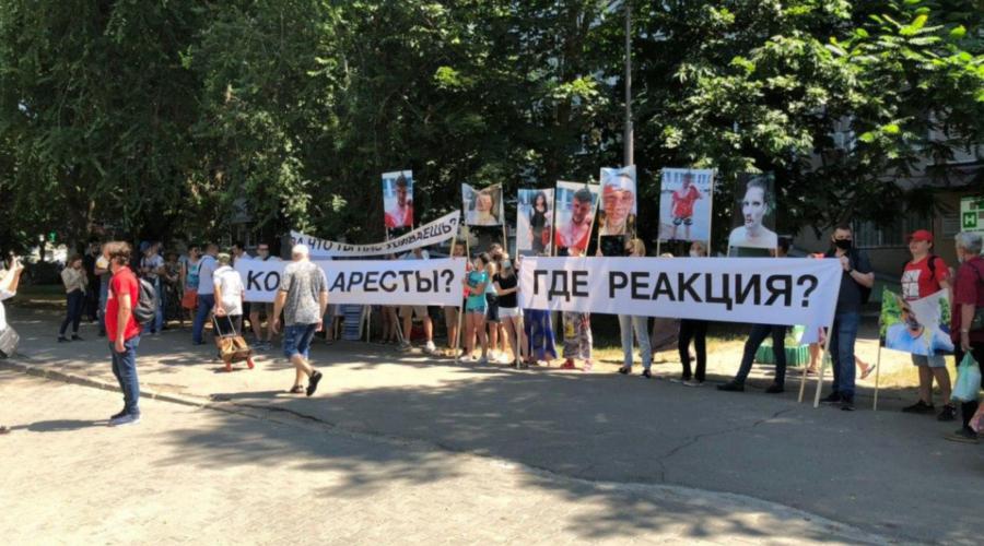 Партия Шарикова преследует Зеленского на каждом шагу