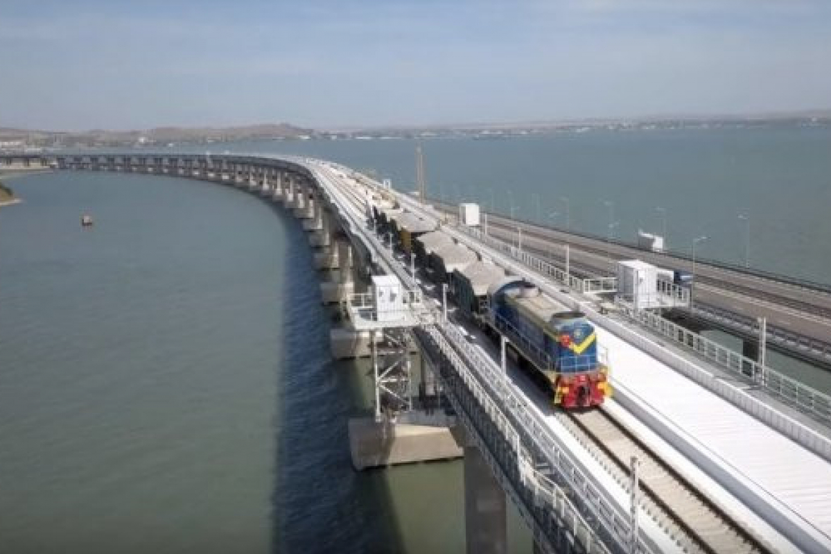 Крымский мост столкнулся с новой проблемой: эффективность нулевая