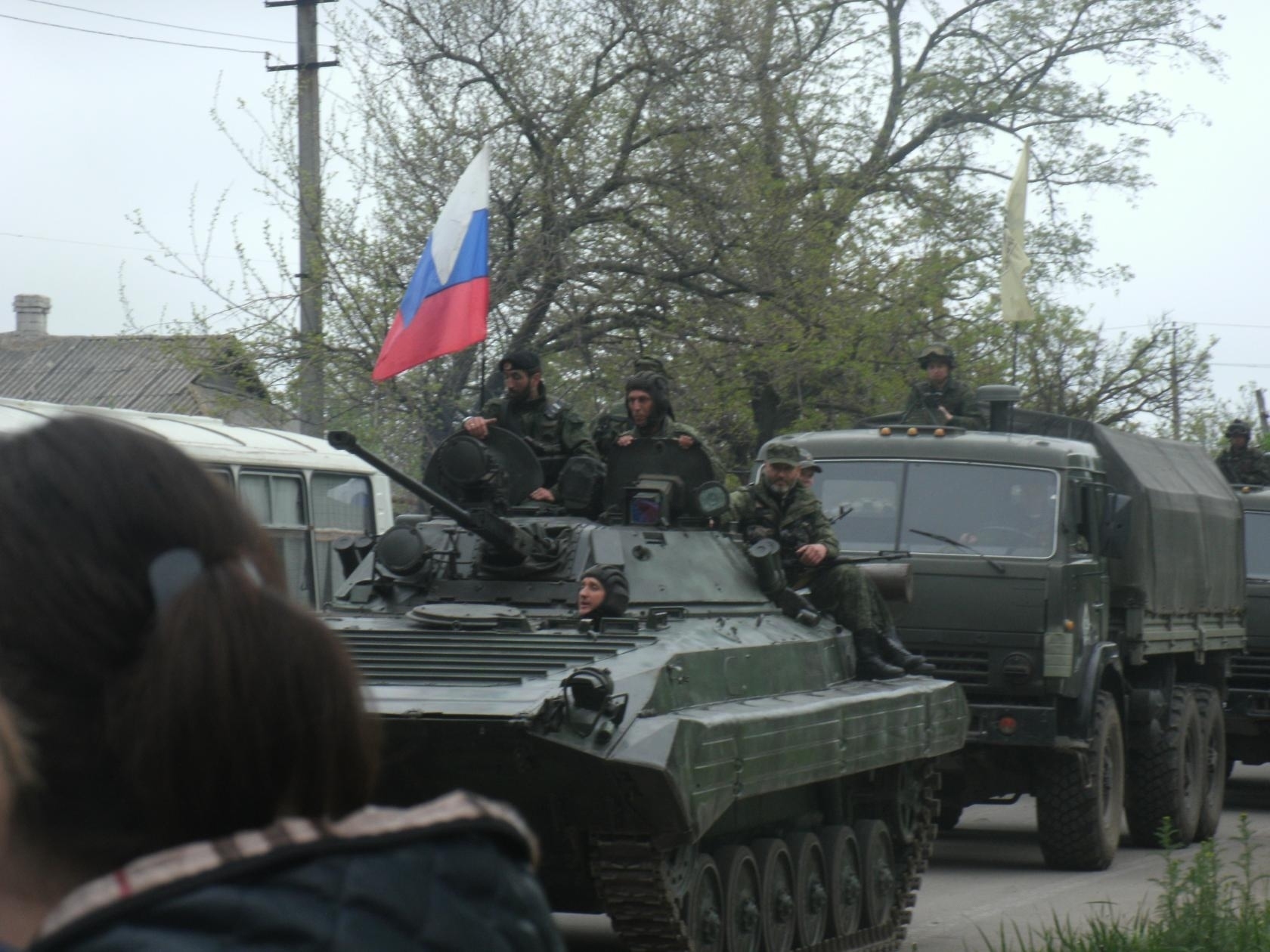 Разведка озвучила масштабное количество военных и техники РФ на Донбассе