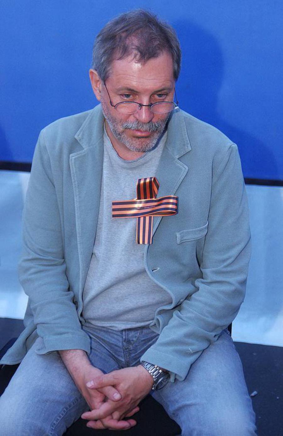 «Вице-президент «Роснефти» Михаил Леонтьев предложил лишить молодежь права голоса, чтобы Россия не стала Украиной!