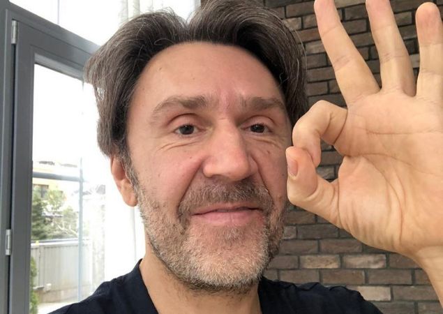 Шнуров о Лукашенко: не достоин называться "Батькой" – он либо отчим, либо "чмо"