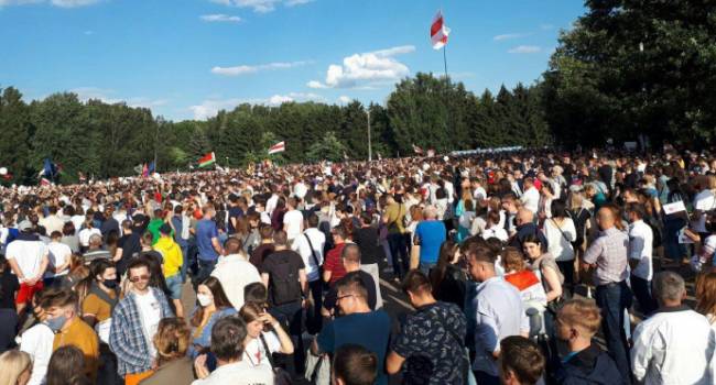 ЕС вводит санкции против режима Лукашенко, а Украина продолжает молчать, словно в соседней стране ничего не происходит