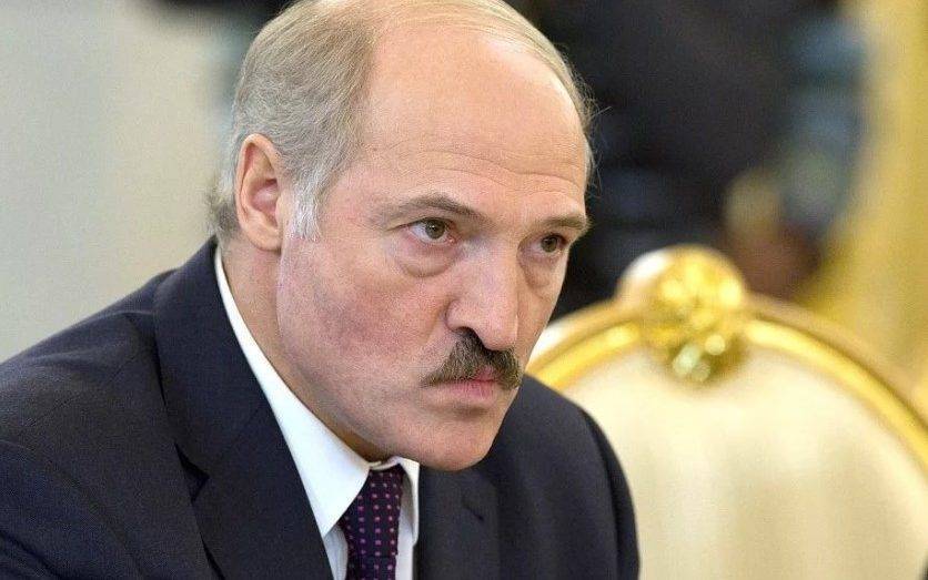 "Рука не дрогнет": Лукашенко заговорил о вводе войск РФ в Беларусь