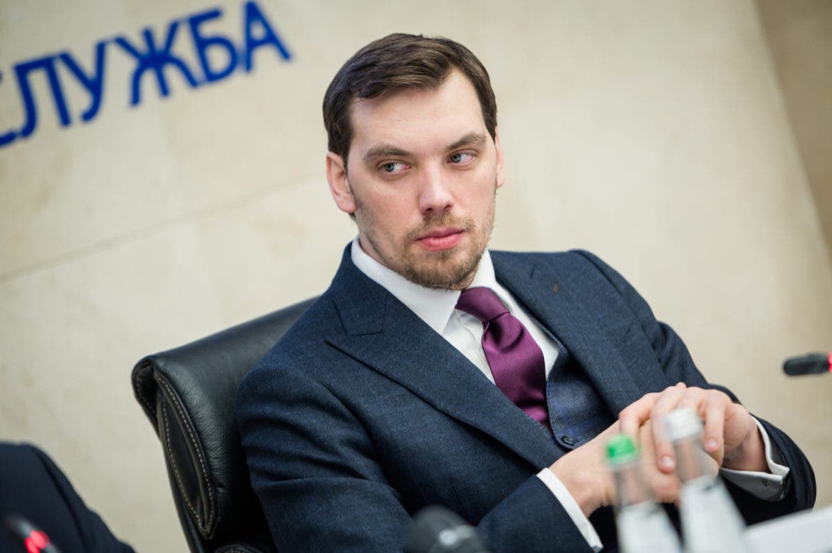 Гончарук о решении КСУ по НАБУ: Люди Зеленского «отрабатывают» сценарии, которые пишут в Кремле