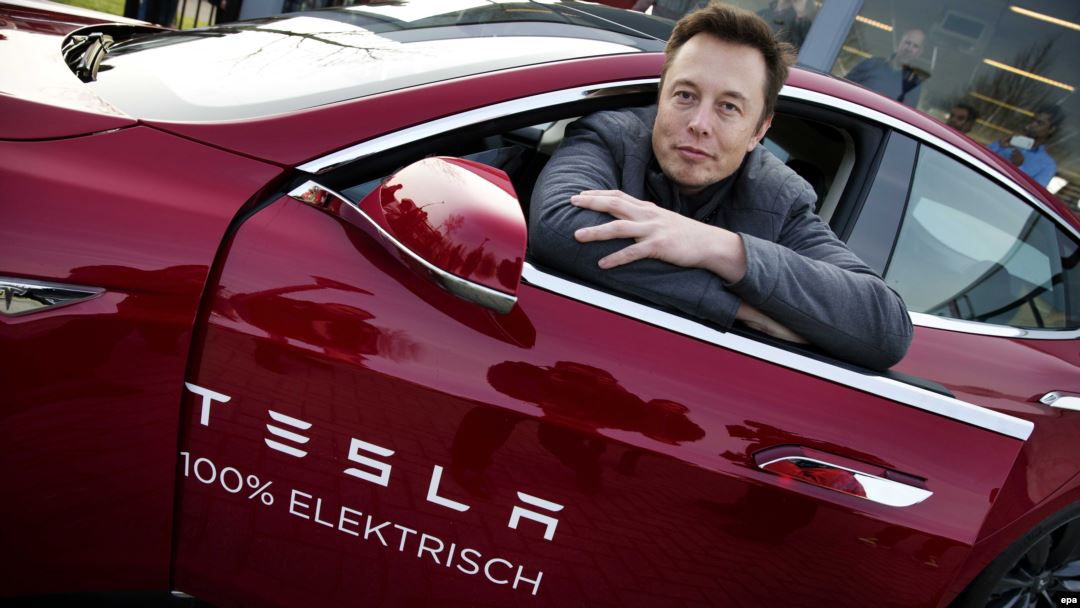 В США арестован россиянин, который собирался совершить кибератаку на завод Tesla
