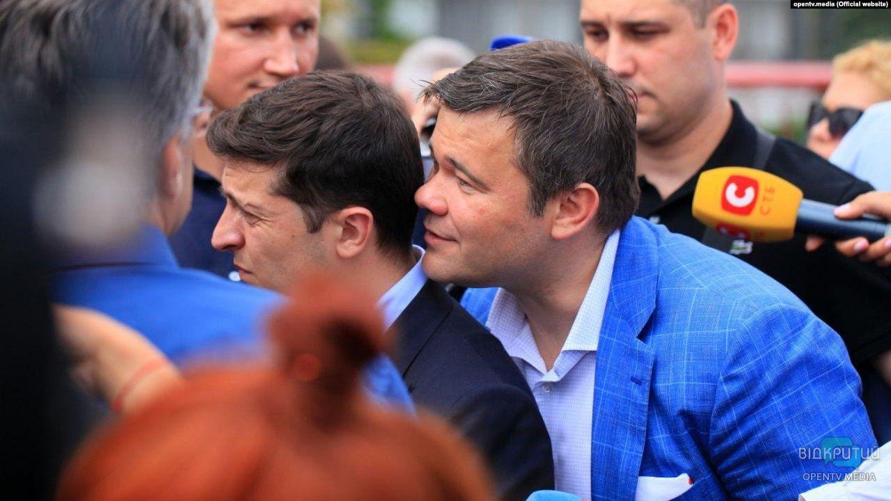 Богдан проиграл сражение за уши Зеленского и был вышвырнут на мороз