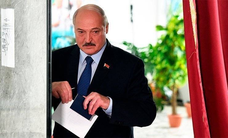 Перепуганный фокусник у власти