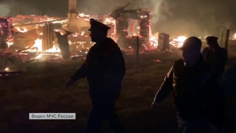 Взрывы на складе снарядов: Для кого умыкнули? Для армян или азербайджанцев?