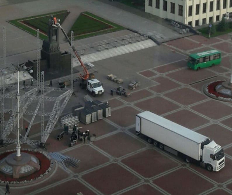 В Минске отменили провластные митинги. Власть говорит о коронавирусе, оппоненты об отказах участников (Видео)