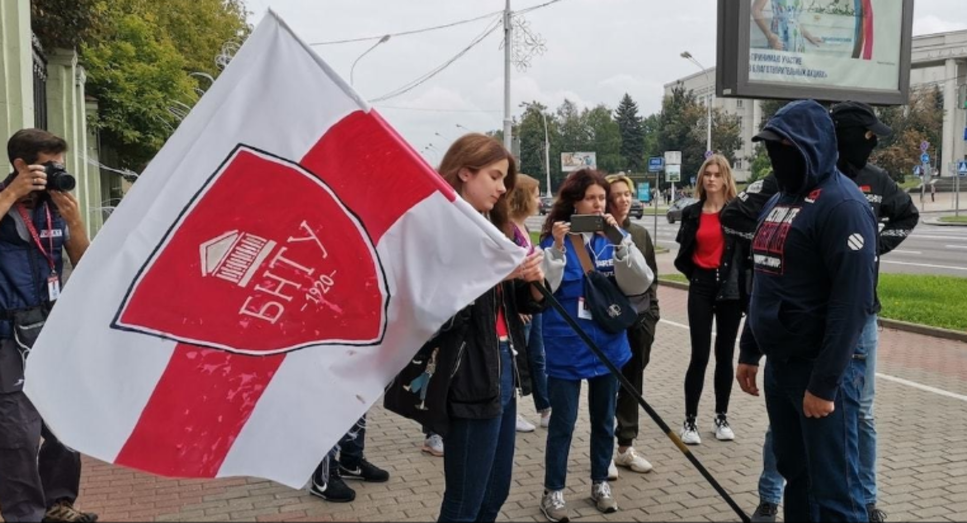 Политолог: Он будет держаться за власть до последнего, как он сам говорит – пока его в гробу не вынесут