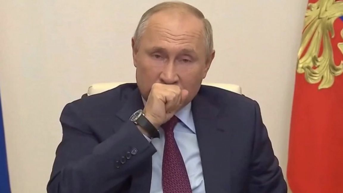 У Путина в прямом эфире произошел приступ кашля – на видео СМИ заподозрили неладное