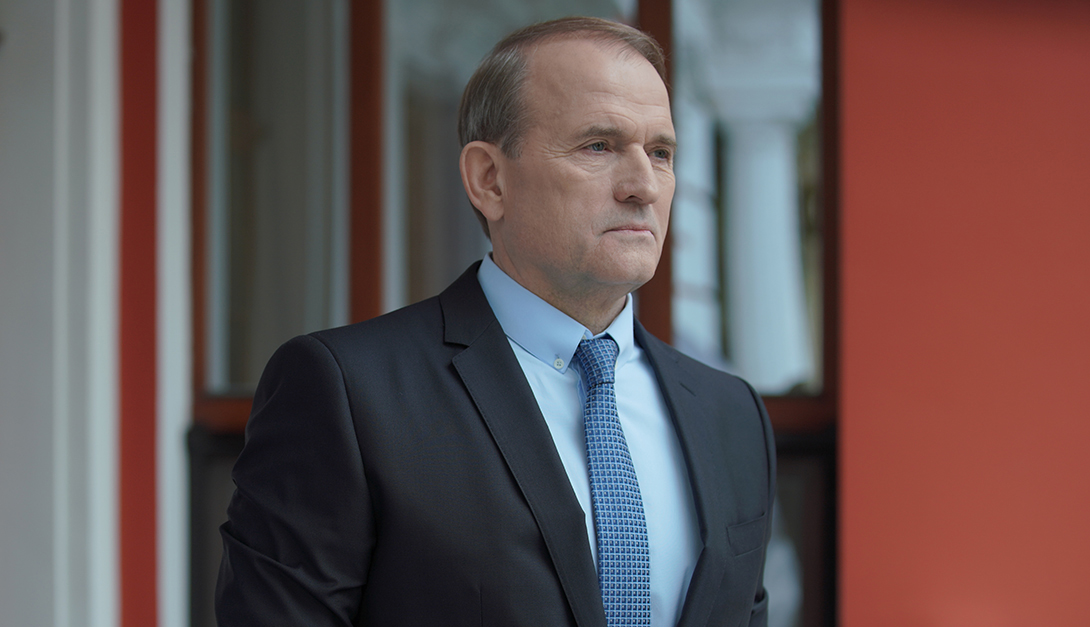 Медведчук заявил о подаче российской вакцины от COVID-19 на регистрацию в Украине