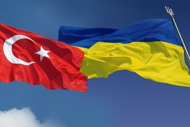 Турция вновь отказалась признавать Крым российским
