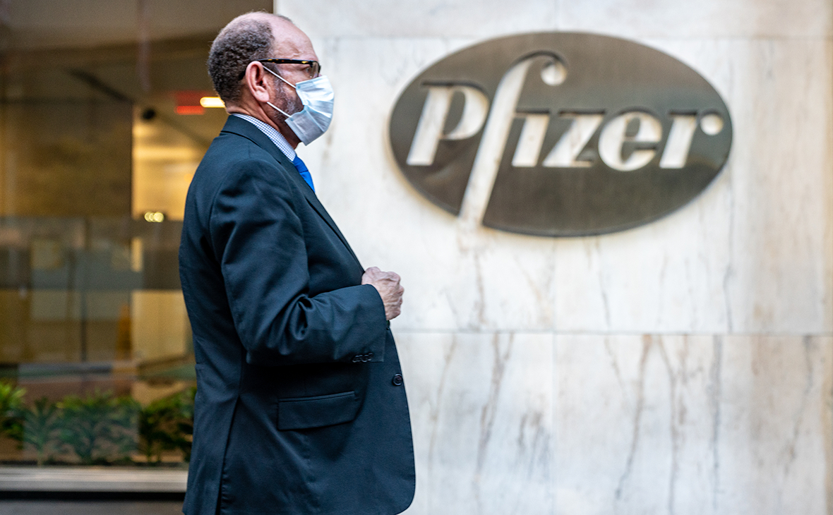 Pfizer отказалась поставлять вакцину в Россию