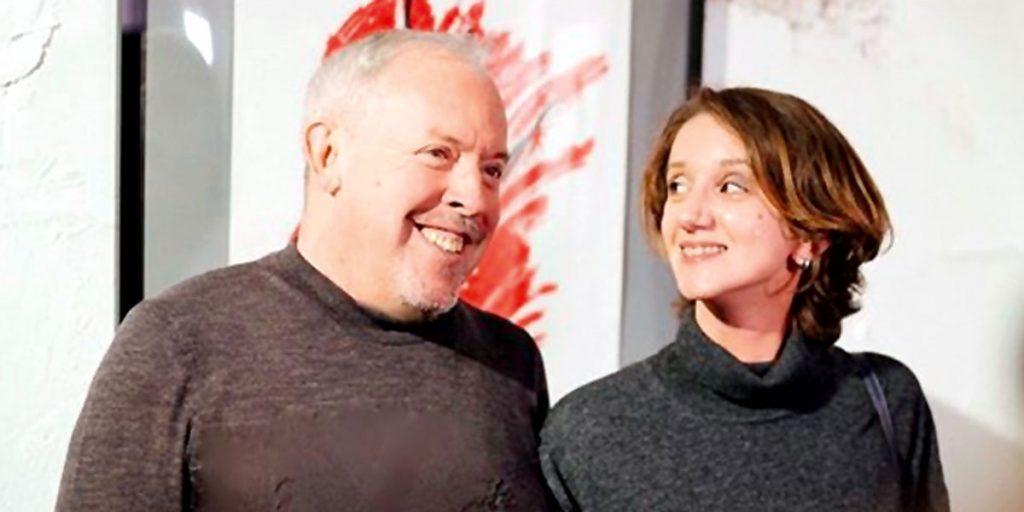 "Даже не сомневалась, что доказать невозможно". Жена Макаревича заявила, что в московском аэропорту ей порвали паспорт