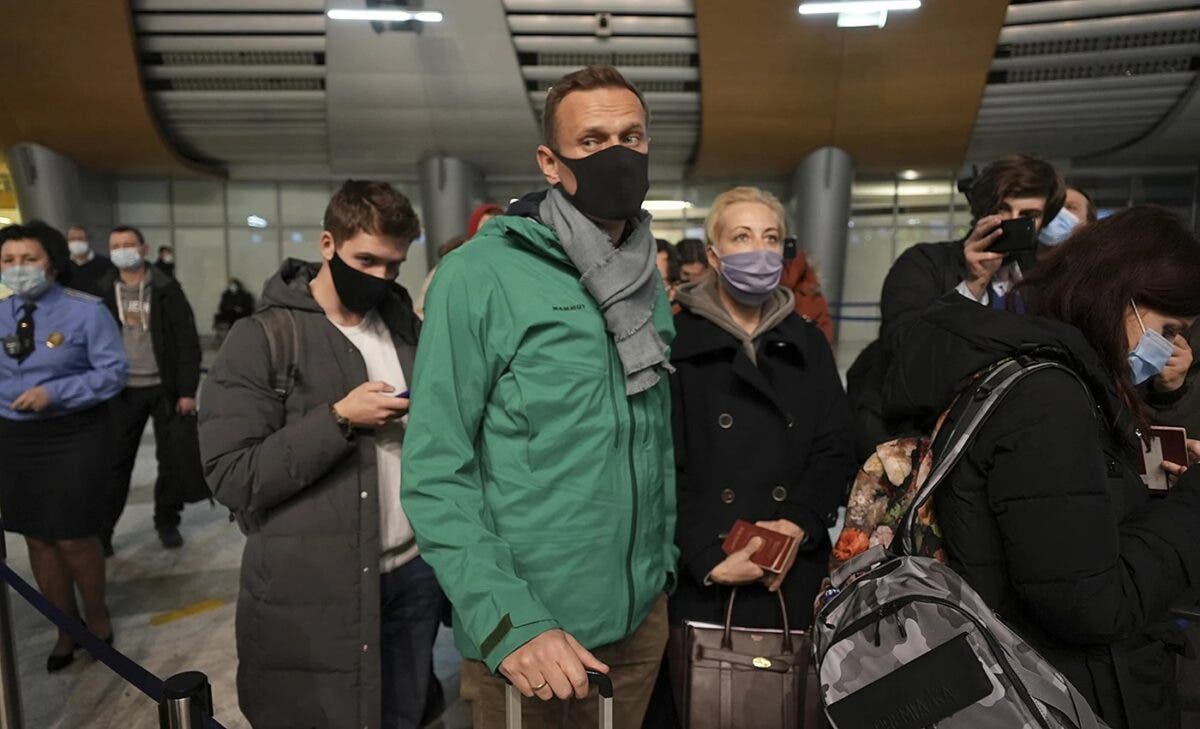 Нет, протест не разгромлен и не слился. Протест сосредотачивается