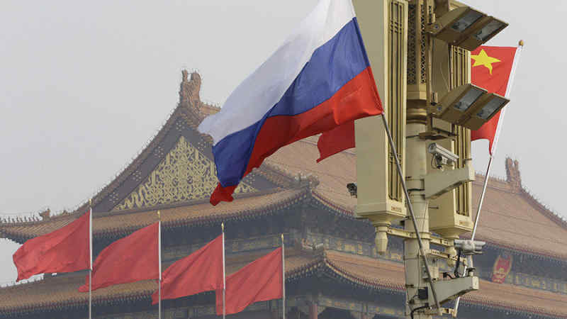 Дураки на России до сих пор побеждают дороги.