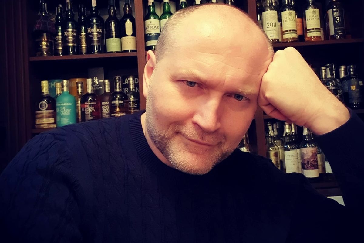 "Не много ли совпадений?" - Береза о появлении "самолета Козака" в ОАЭ, где гостит Зеленский