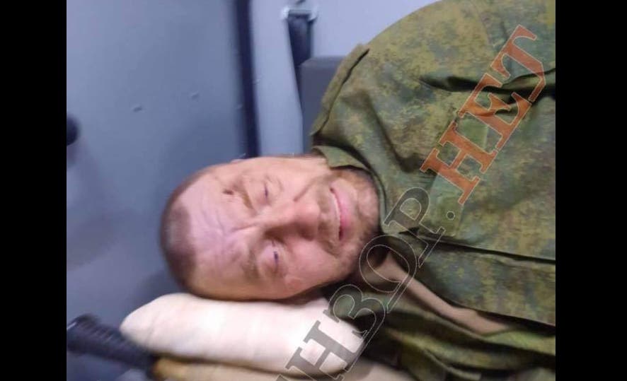 На Донбассе боевик забрел на позиции ВСУ и ранил ножом украинского бойца. Его задержали