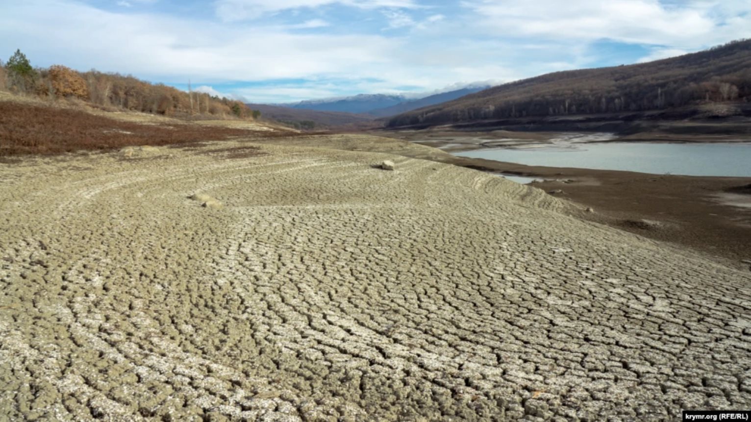 Оккупанты превращают полуостров в пустыню, выкачивая всю воду для военных баз