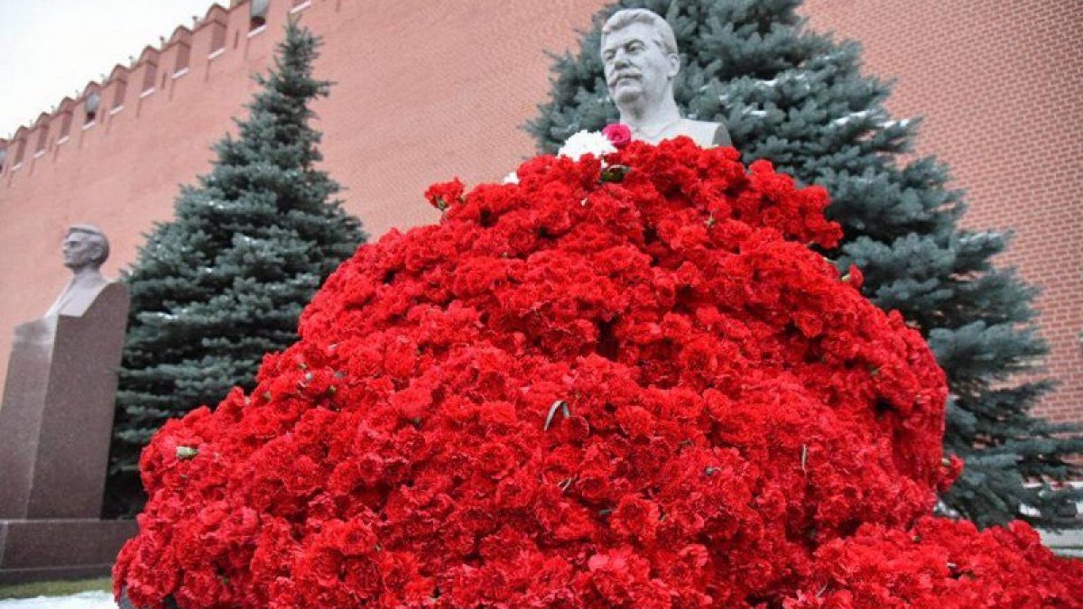 Сталин много хуже…