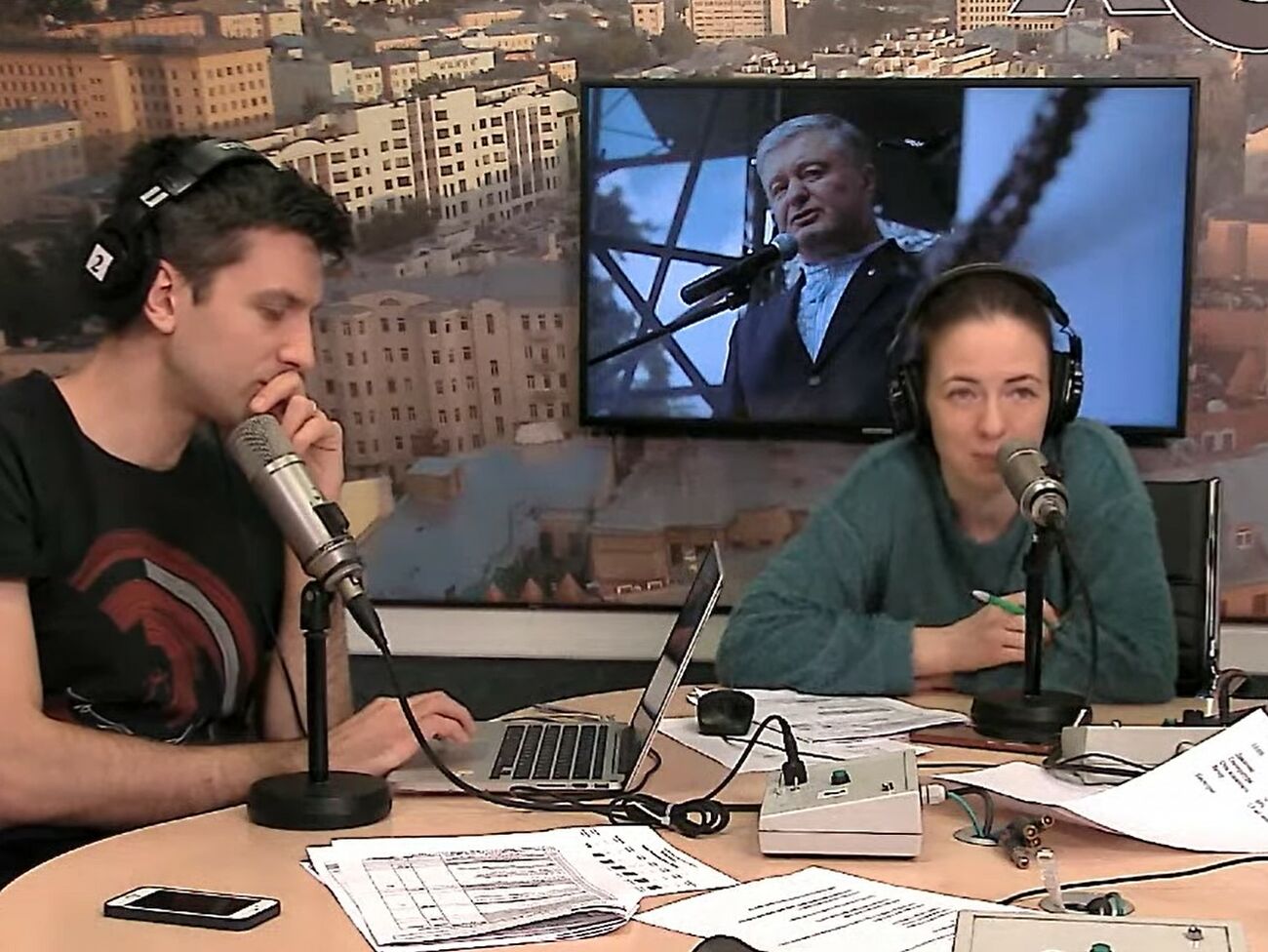 "Живется просто ужасно, а референдум был профанацией". Крымчане в эфире "Эха Москвы" пожаловались на аннексию (Видео)