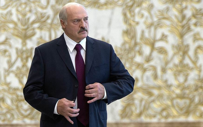 NEXTA обнародовала расследование о Лукашенко: его семья обогатилась на контрабанде сигарет (Видео)