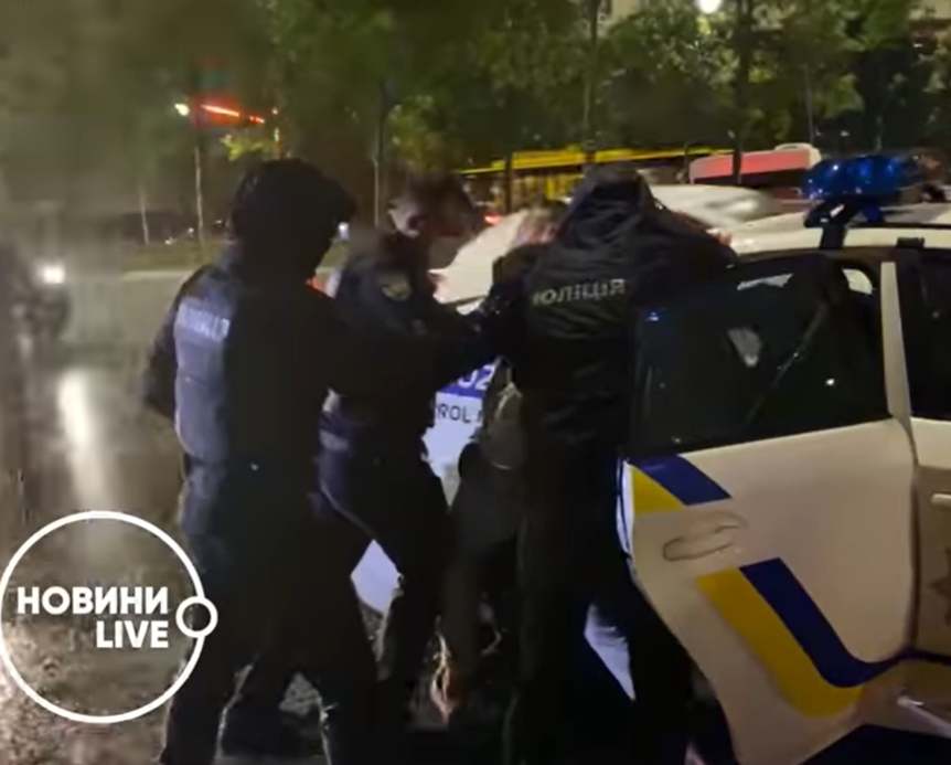 Полиция "повязала" пьяного Вячеслава Шевчука. ВИДЕО
