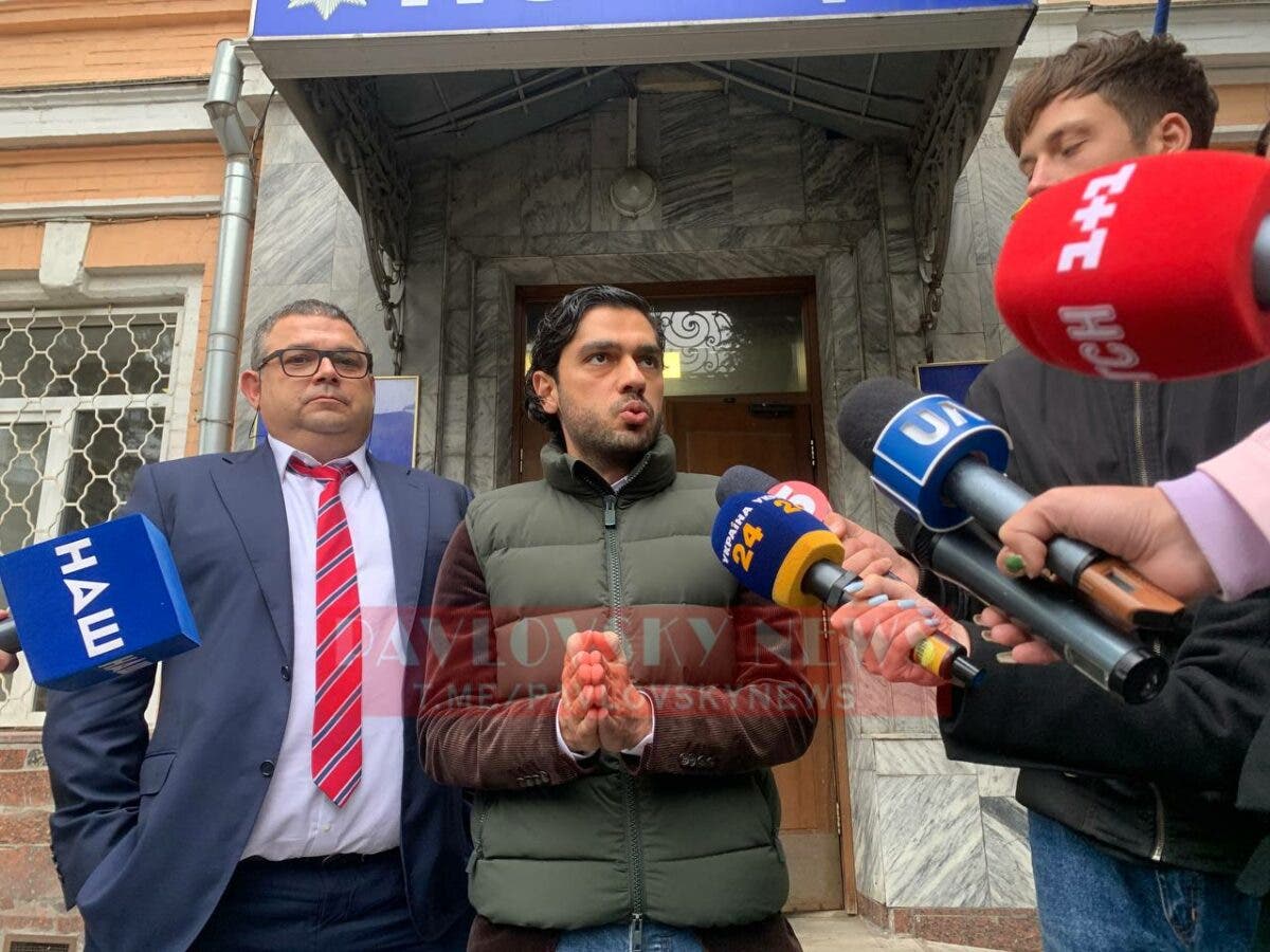 Лерос после допроса предложил Зеленскому: Пусть или сажает меня, или деревья (Видео)