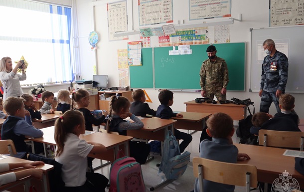 Под детские пули