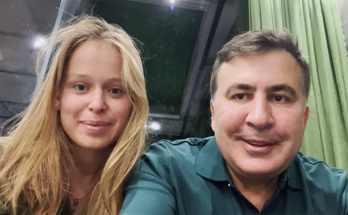 Ясько: Все четыре часа встречи с Саакашвили в тюрьме мы разговариваем через стекло. Я даже не могу к нему прикоснуться (Видео)
