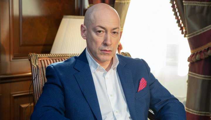 Гордон: Зеленский не пойдет на второй срок, а новым президентом может стать Ермак