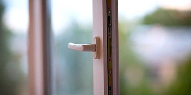 Поход в окно