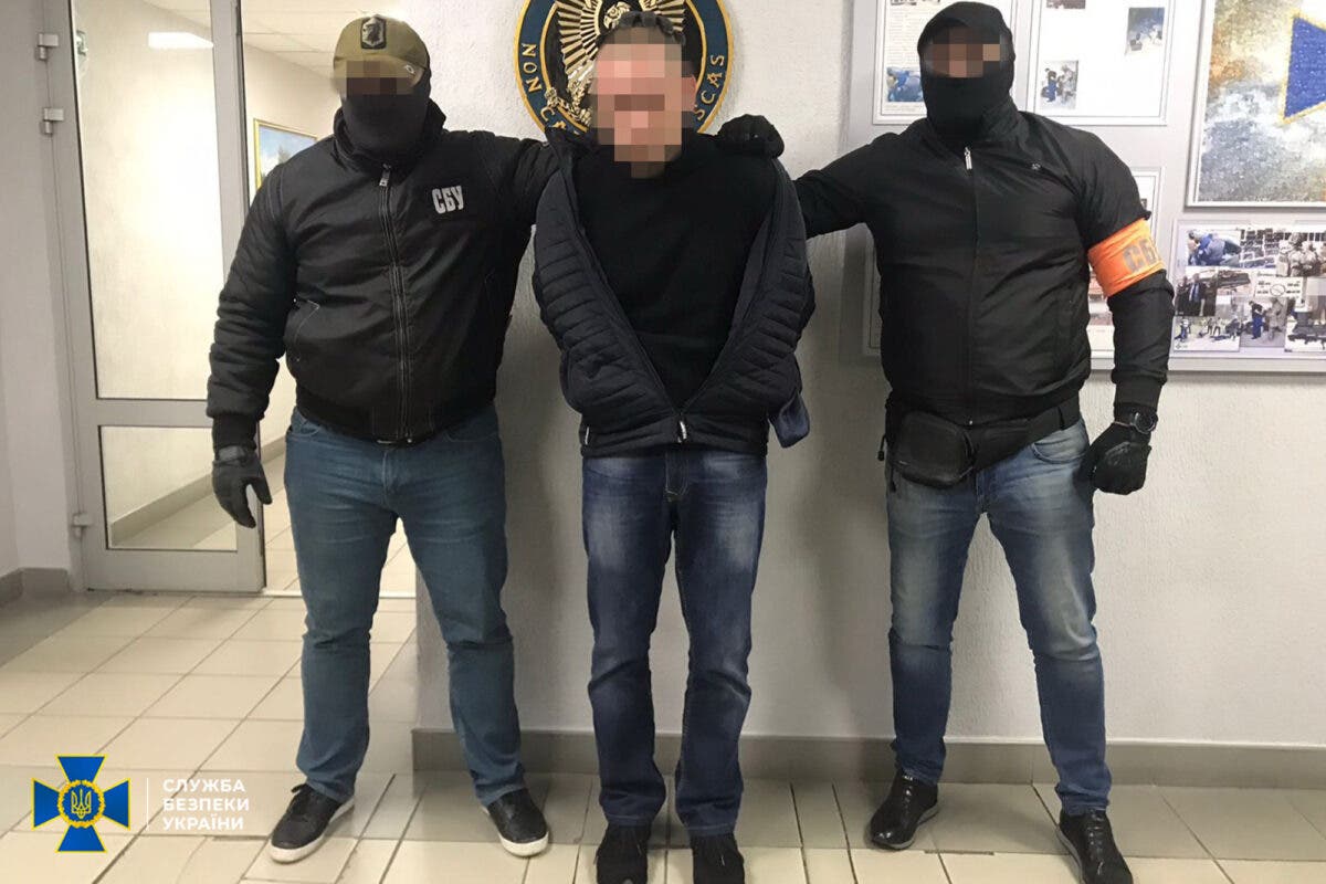 "Сначала хотели прикопать его под забором!" О поимке палача донецкой тюрьмы "Изоляция". Все подробности