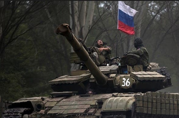 Войска РФ окружили Украину с трех сторон, – NYT