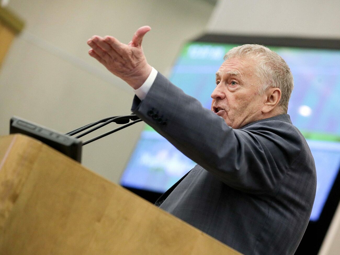 Жириновский считает, что Назарбаев умер, потому что "ничего не говорить и быть живым – исключается"