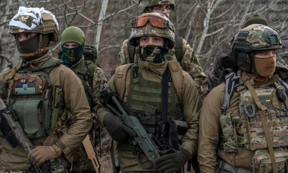 Российская угроза растет: в Украину из Британии прибыл первый борт нового вооружения